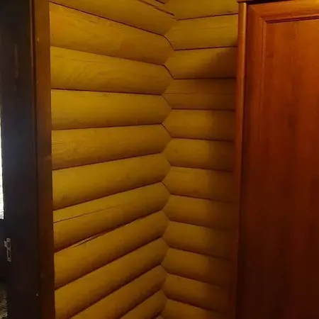 Mini Zakrut Pensión Tatariv